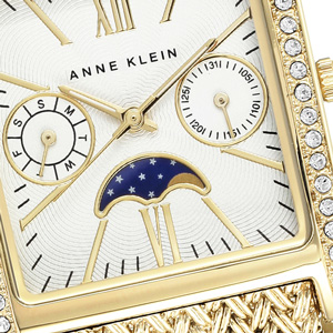       Anne Klein